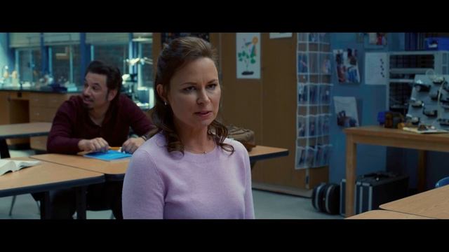 Смотреть онлайн Вечерняя школа Night School - Дублированный трейлер