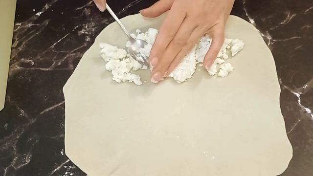 КУТАБЫ ● ЛЕПЁШКИ С ПИКАНТНОЙ НАЧИНКОЙ