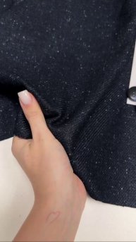 Костюмная Reda с очень интересной структурой полотна