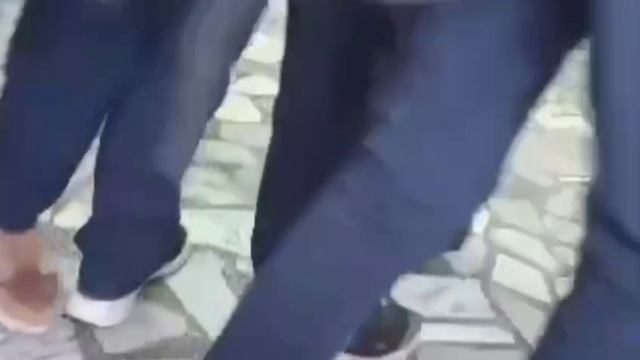 В Екатеринбурге семиклассник решили набить морду учителю.