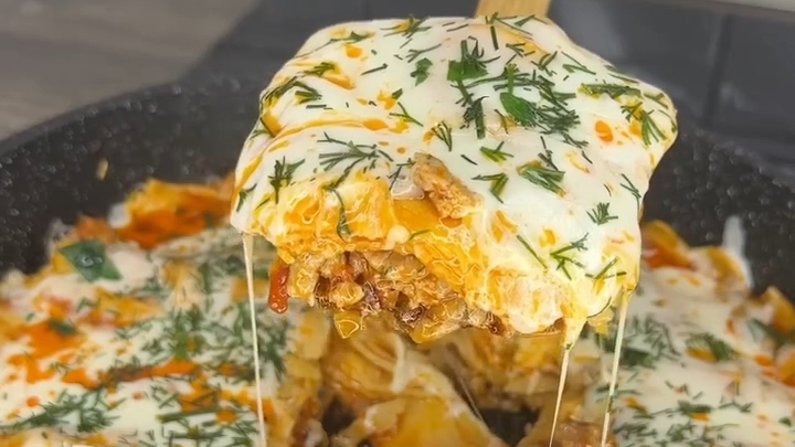Бомбически вкусная ЛАЗАНЬЯ в сковороде...🥘🥩🧀😋 Рецепт ⤵️