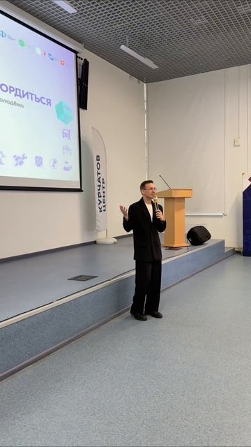 Проект «Нам есть чем гордиться» 

Пощнакомили школьников Челябинской области с предприятиями и произ