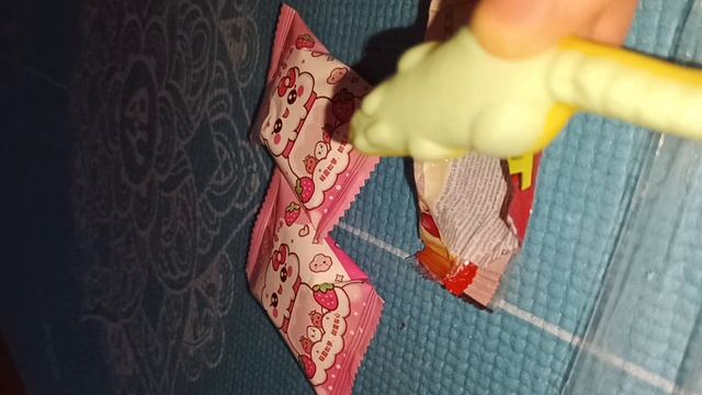 распаковка вкусняшек