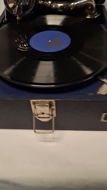 Патефон Граммофон . г. Ленинград