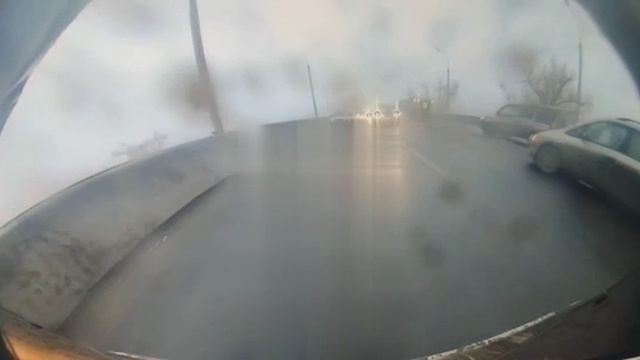 ⚠️Сразу несколько ДТП на Петровском мосту