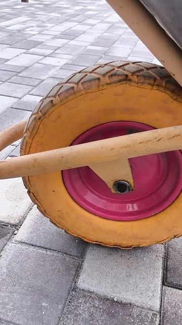 Полиуретановое колесо для тачки