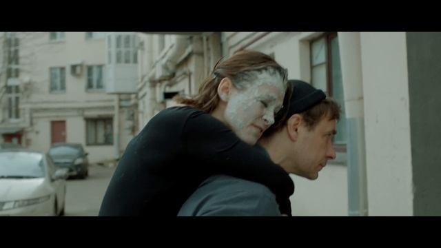 Смотреть онлайн Блондинка - Трейлер 2