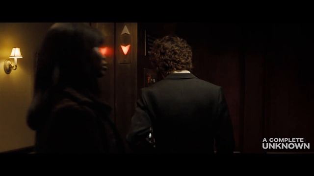 Смотреть онлайн Боб Дилан Никому не известный A Complete Unknown - Трейлер