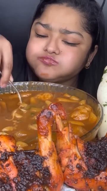 SPICY KOREAN TTEOKBOKKI CURRY, BARBECUE CHICKEN TANGDI, NAAN BREAD, NOODLES, CHICKEN CHILLI MIX 🔥