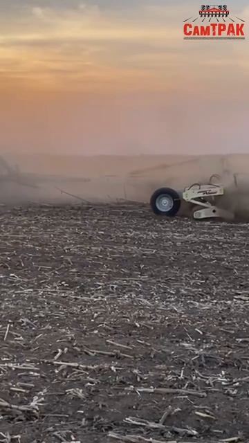 Каток-измельчитель RAZOR AGRO TRIUMPH