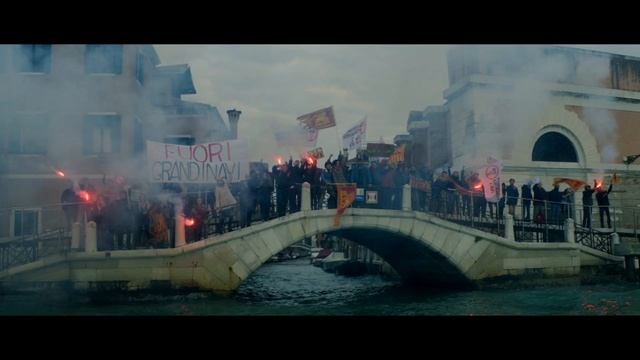 Смотреть онлайн Венецияфрения Veneciafrenia - Дублированный трейлер