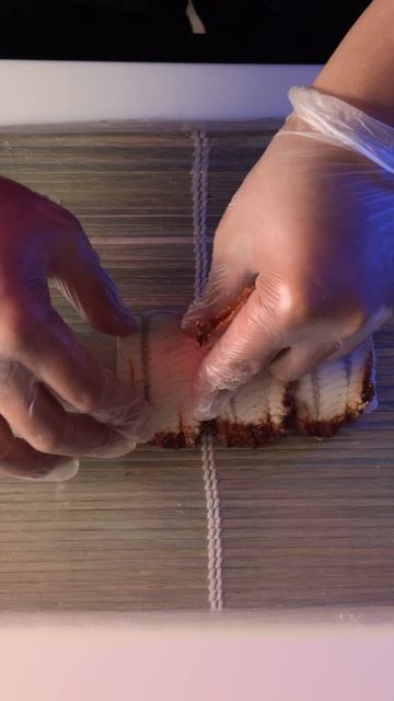 ролл Унаги шримп с угрём и креветкой панко 😍