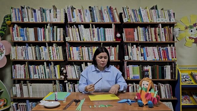 Амзинская сельская модельная библиотека. Подарок маме