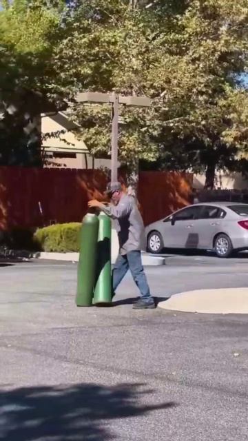 Как перенести баллон с кислородом