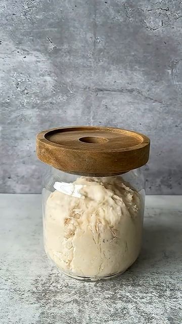 Почему Англия запретила свежий хлеб во время войны? 🍞