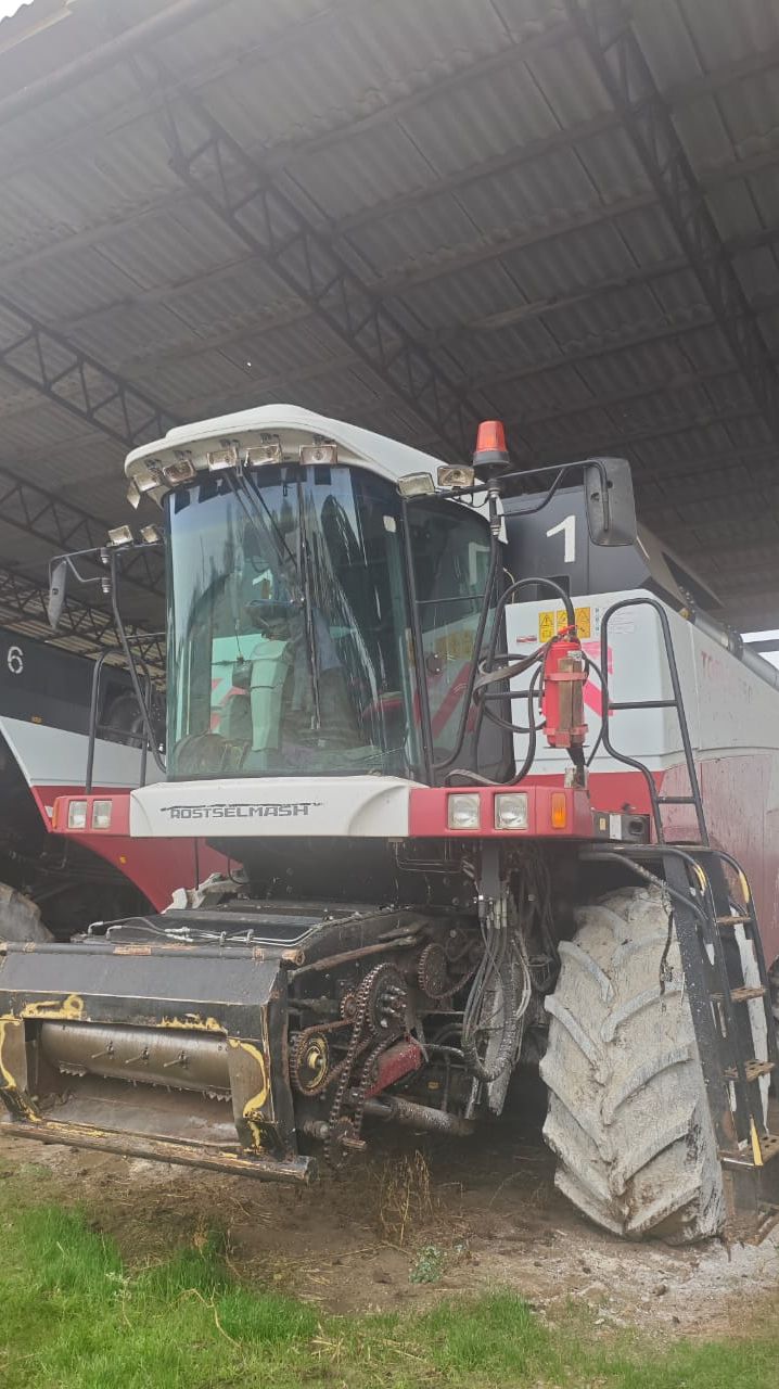 Продается Комбайн Ростсельмаш Торум 750, Ростовская область №1244