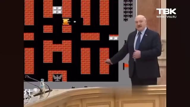 «А я сейчас покажу, откуда на Беларусь готовилось нападение». Мемы с Александром Лукашенко_Trim