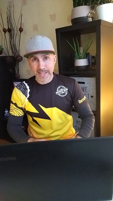 Эмаль акриловая матовая БетоПолимерик.Купить краску в Москве.СПб.Купить краску оптом