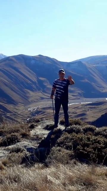 На тропе из селения Калайхудат в селение Крыз. Кубинский район Азербайджана. Ноябрь 2025.  #губа #qu