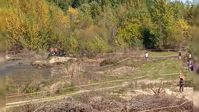 Гонки на внедорожниках🚘Лучшие моменты!Трофи-спринт в Кисловодске на Новом озере