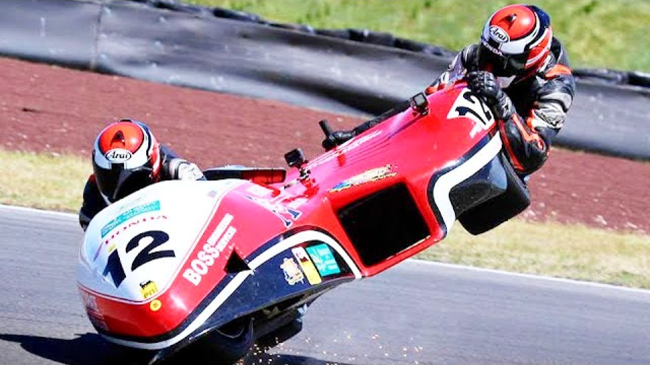 Мотоциклы Сайдкары - Что Внутри Какая Мощность Какая Скорость