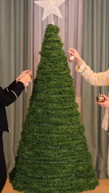 не руби елочку 
сделай сам 
своими руками