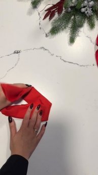 как сделать бант для сервировки праздничного стола, делюсь идеей ❤️