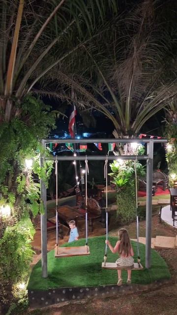 Замечательный закат на острове Пхукет