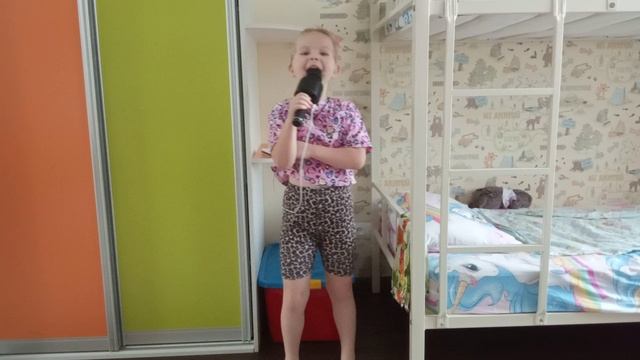 ПЕСНЯ- ПОДАРИТЕ МНЕ ИГРУШКУ