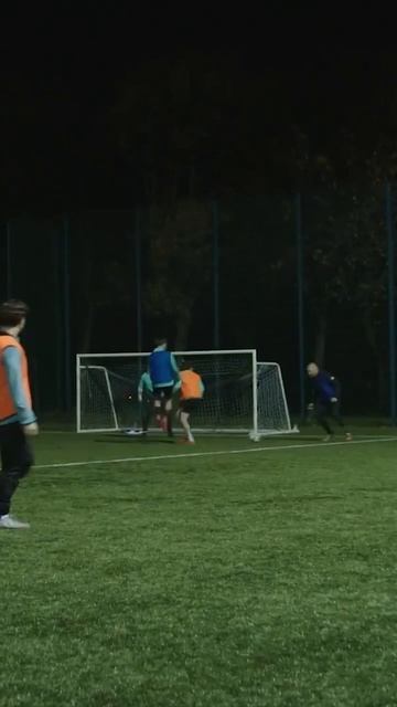 💥Конор Макгрегор играт в футбол