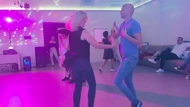 А в Бресте не холодно!!🔥🔥🔥! Потому что у нас танцуют!!! 💕💕💕