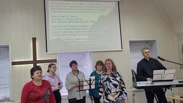 Хвала  и  поклонение  БОГУ