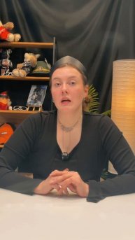 А что в сумке?