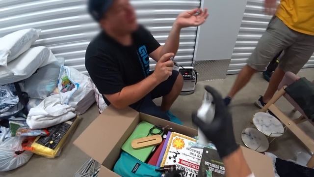 Нашли Rolex в мусорной  кладовке. Очень повезло