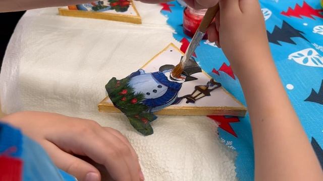 3.Мастер-класс в технике декупаж Новогодние флажки