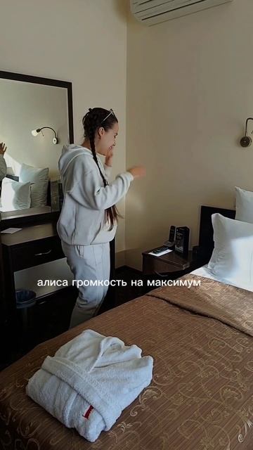 Квадратные метры нам попались просторные , особенно ванная комната.
Приятное впечатление от Ульяновс