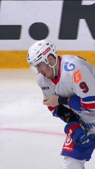 ЖЕЛЕЗНЫЙ ЧЕЛОВЕК 🦾 #КХЛ