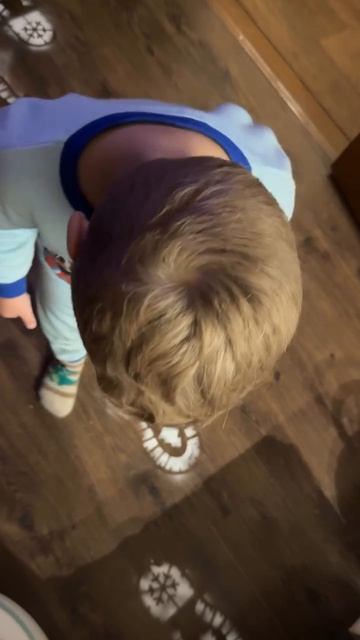 🎄К нам уже заглянул добрый волшебник — Дед Мороз