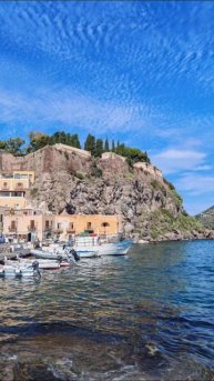 Идеальный день для морских прогулок: море спокойное, воздух прозрачен. Октябрь ☀️