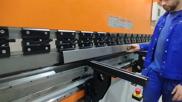 Гибочный пресс Ermaksan Power Bend Pro 3100-100 + ручное бомбирование