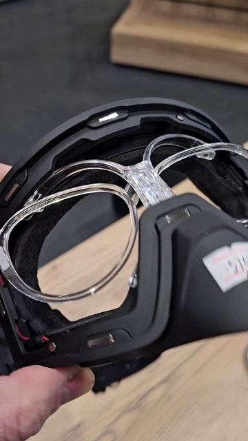 Вставка для диоптрийных линз