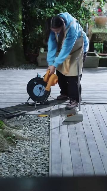 Молодое поколение на работе