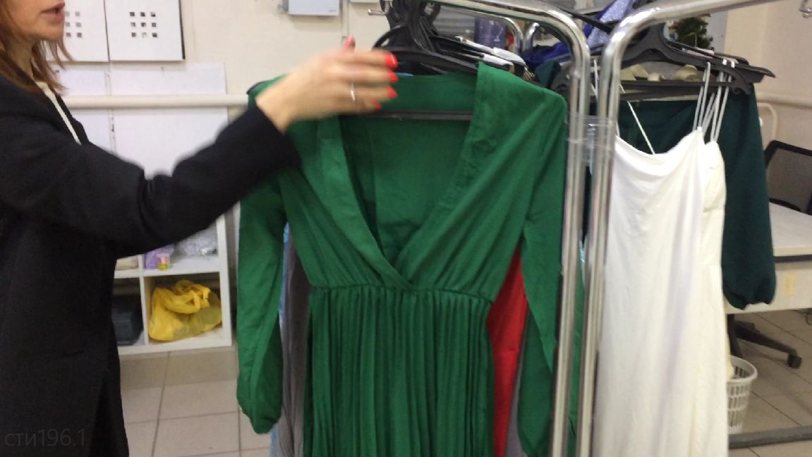 сти196.1. Вечерние платья новые