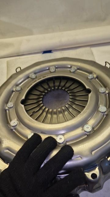 Корзина сцепления для грузовых авто Daewoo Novus с двигателем Doosan DL06