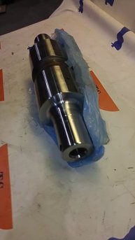 🚀 Ваш Caterpillar D9 работает на пределе? Узнайте, как одна деталь поддерживает его мощь! 🚀