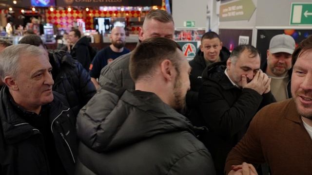 Встреча победителя Сурдлимпийских игр по вольной и греко-римской борьбе Алексея Шемарова