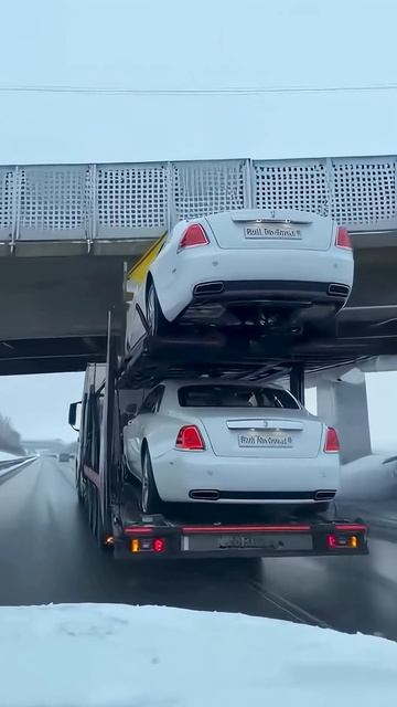 Мост против Rolls-Royce