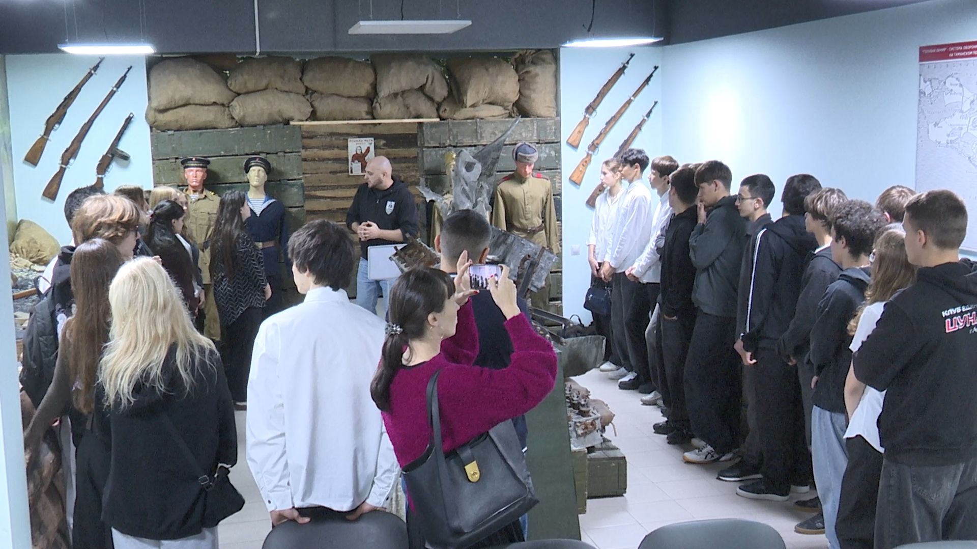 Анапские школьники познакомились со Всероссийским проектом «Судьба солдата»