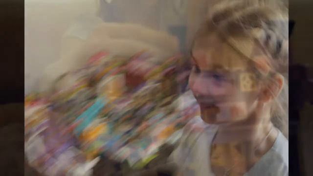 Визитка Ангелины и мамы Оли