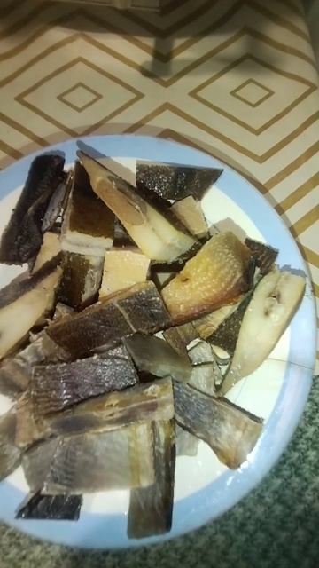 копчëная, вяленая камбала